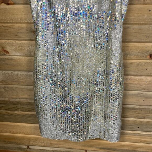 L.A. Glo Mini Sleeveless Sequence Dress Size 5/6 1297 - Picture 2 of 6
